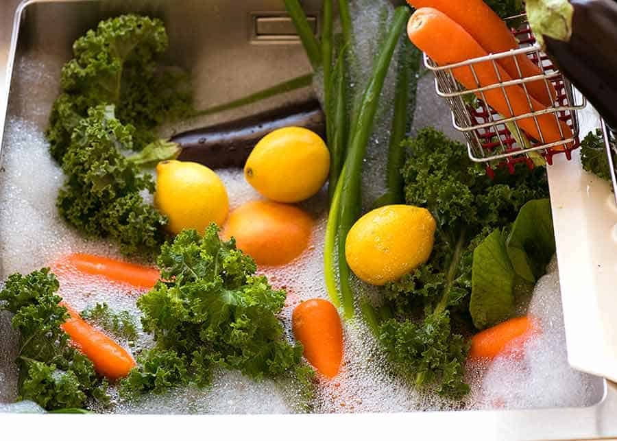 Coronavirus how to sanitise food - food safety